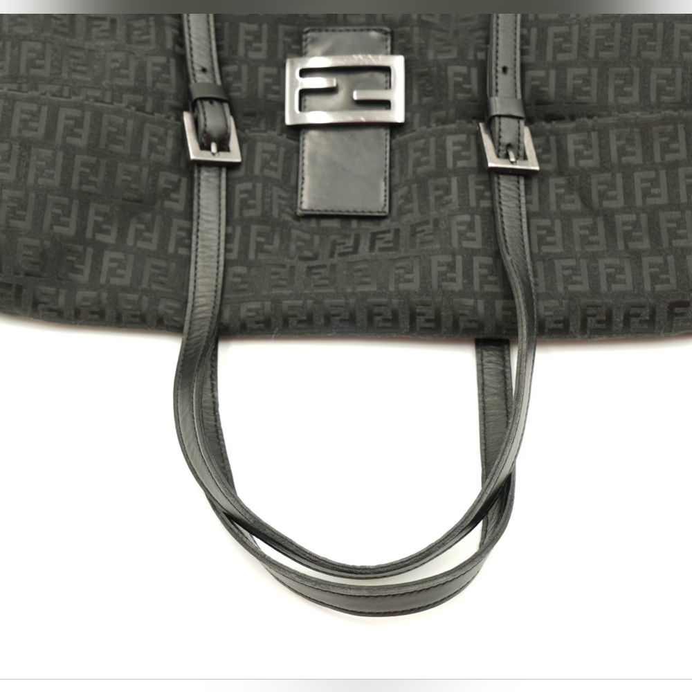 ❌️❌️SOLD❌️❌️J36💖 Fendi Vintage Black Flap Zucchino Shoulder Bag - Picture 9 of 16